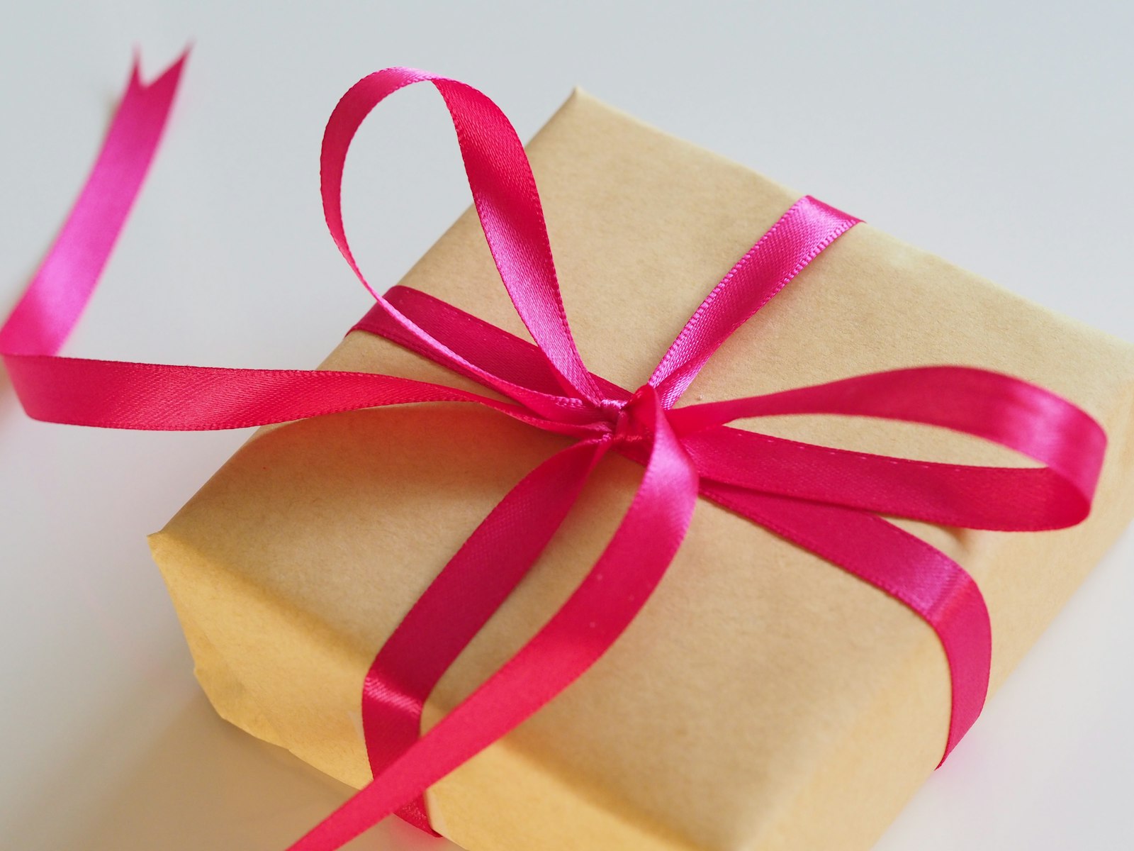 Gifts & Deals